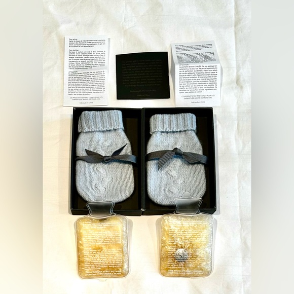 NIB Restoration Hardware Mini Cashmere Hand Warmers -Set of 2- Silver Sage - Picture 3 of 9